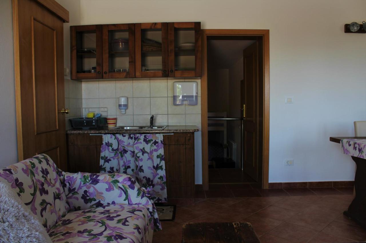 Apartman Robi Nova Vas  エクステリア 写真